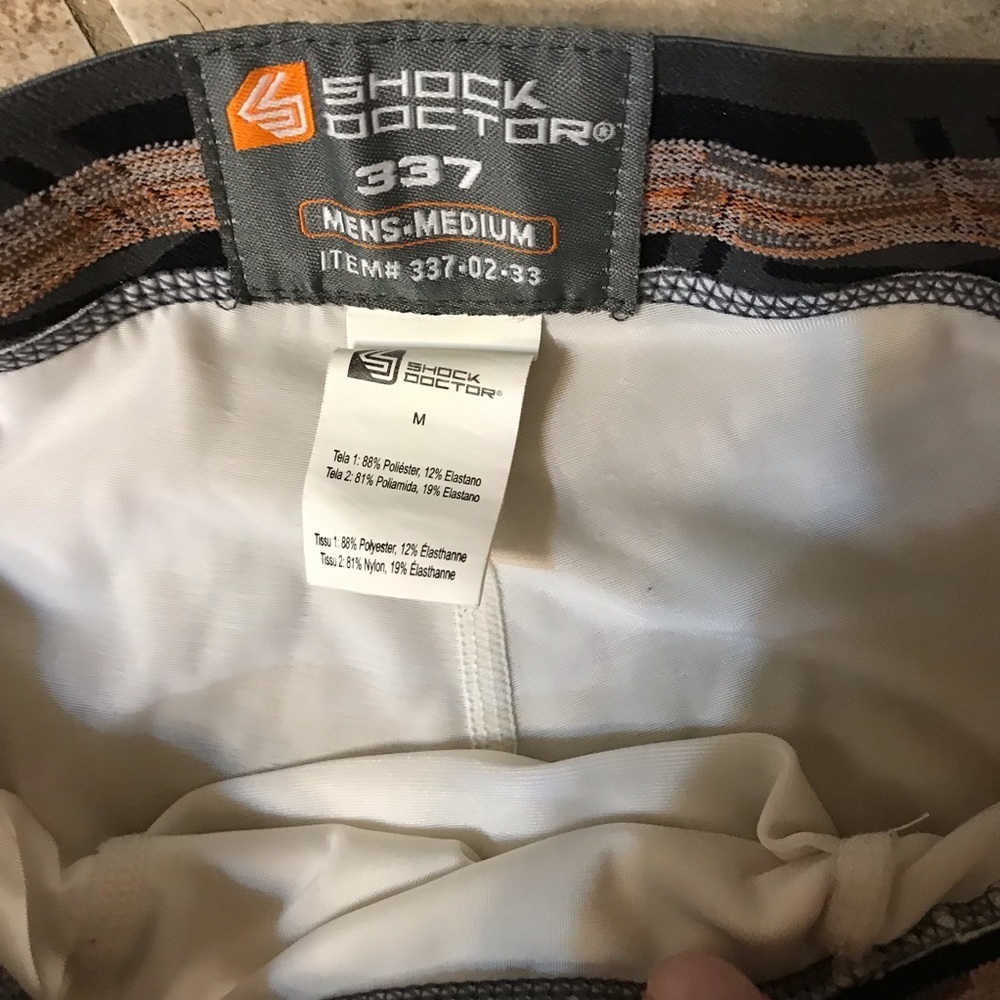👟Shock Doctor Compression Shorts - Picture 4 of 7